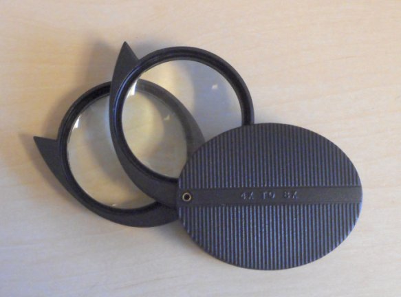 pocket loupe